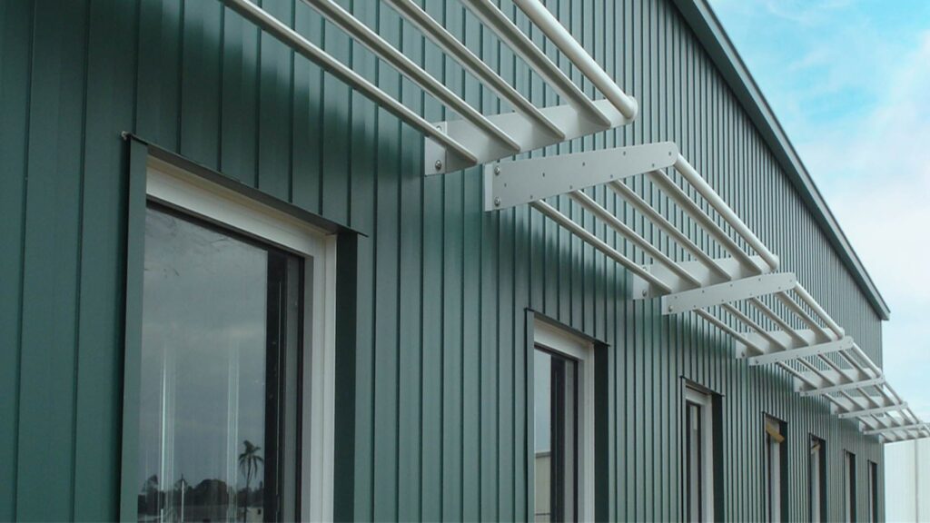 شیدر فلزی بهتر است یا لوور چوبی