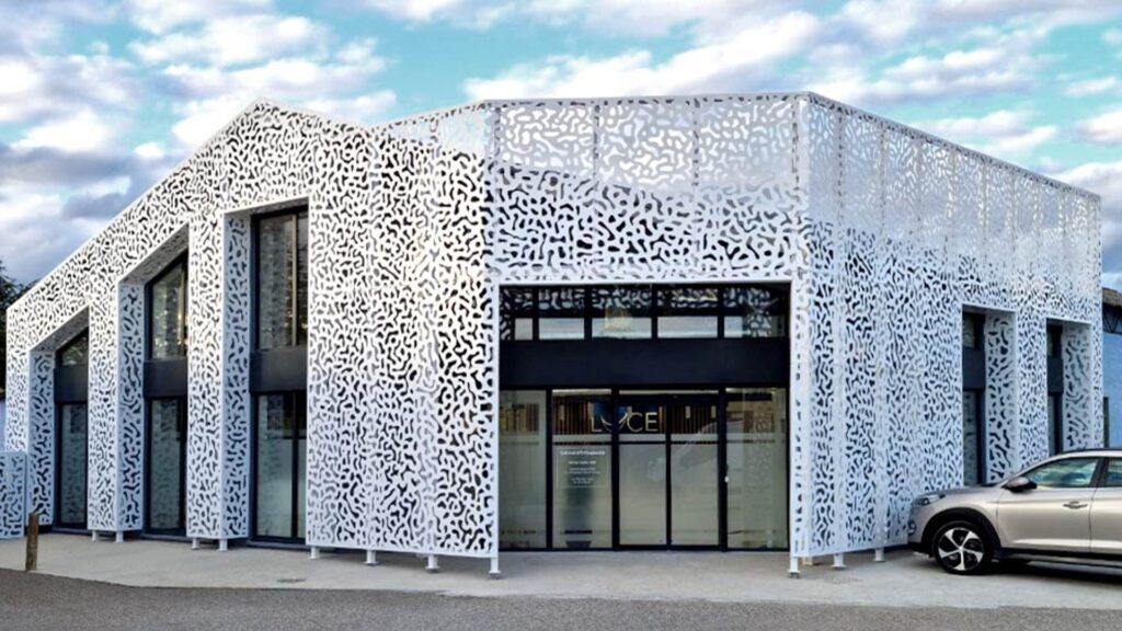 نمای فلز دکوراتیو